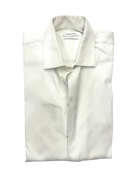 CK White 22 Chest